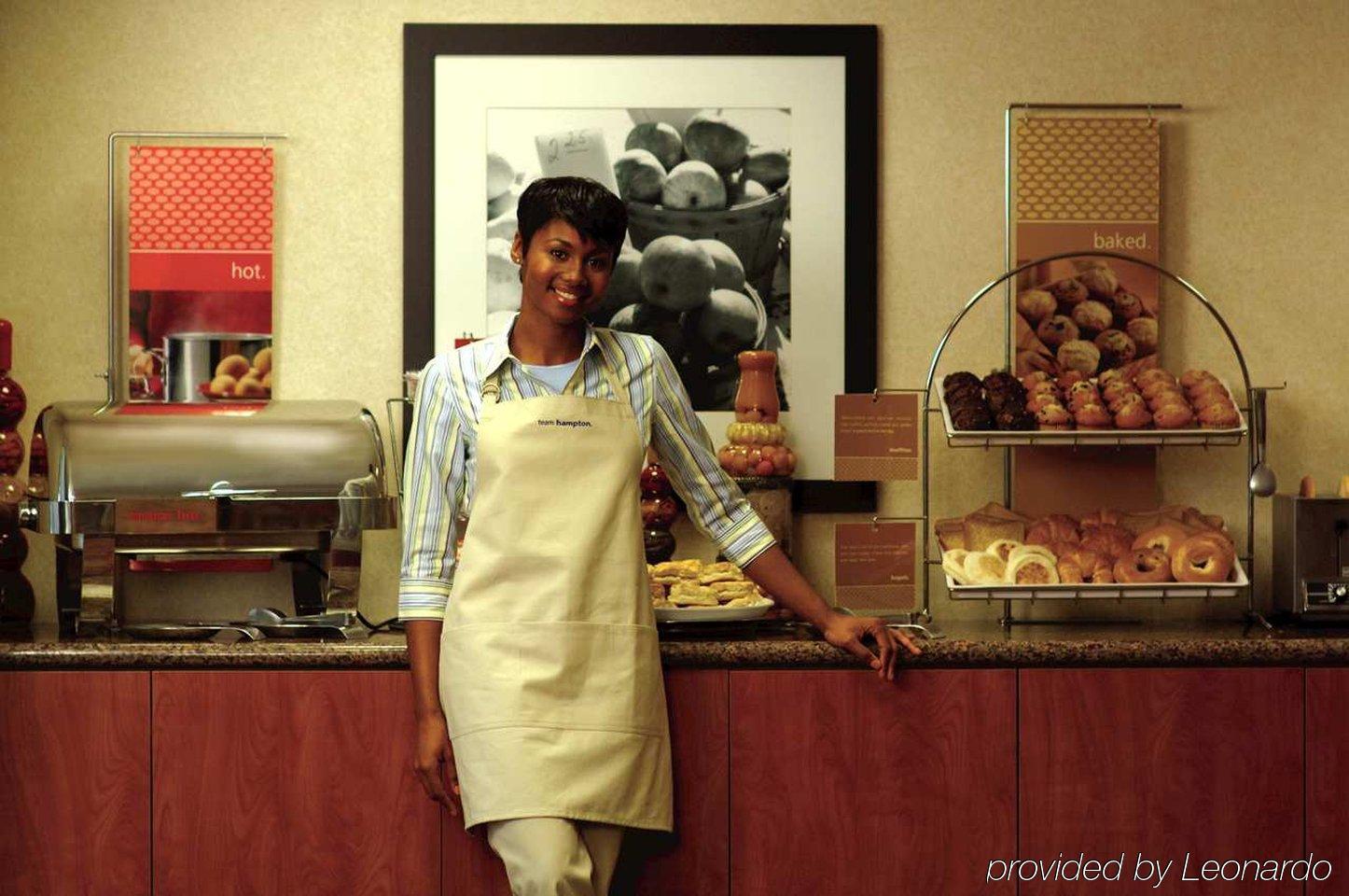 Hampton Inn & Suites Middlebury Restaurant foto